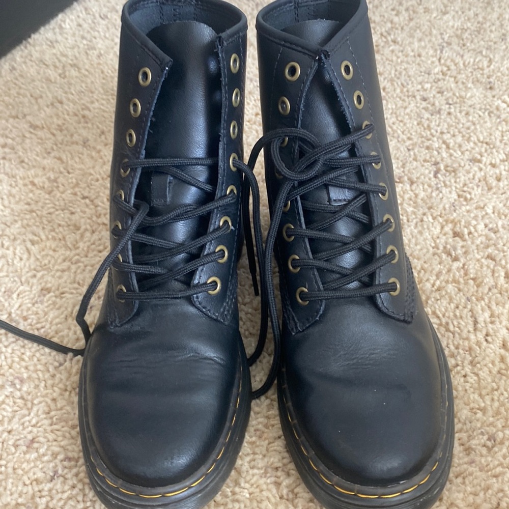 Dr Martens Black
